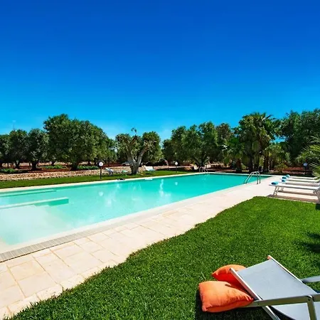 Дом отдыха Casale Grattiglie *